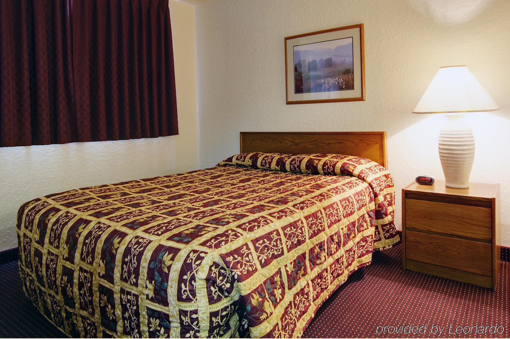 Amerihome Inn & Suites Houston Airport North Zimmer foto